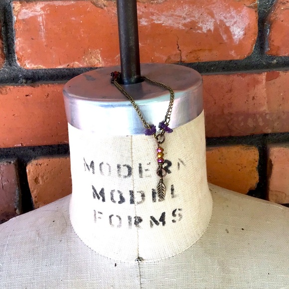 Amethyst and Feather Delicate Chain Stone Bracelet Handmade - Picture 7 of 8